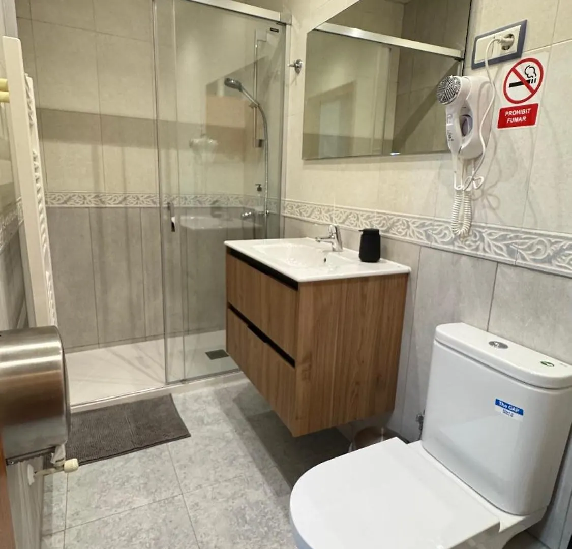 ** Guest house Hostal Madrazo Barcelona Spain