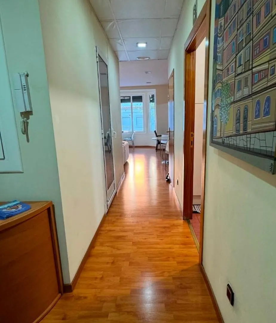 Hostal Madrazo Barcelona 2*,