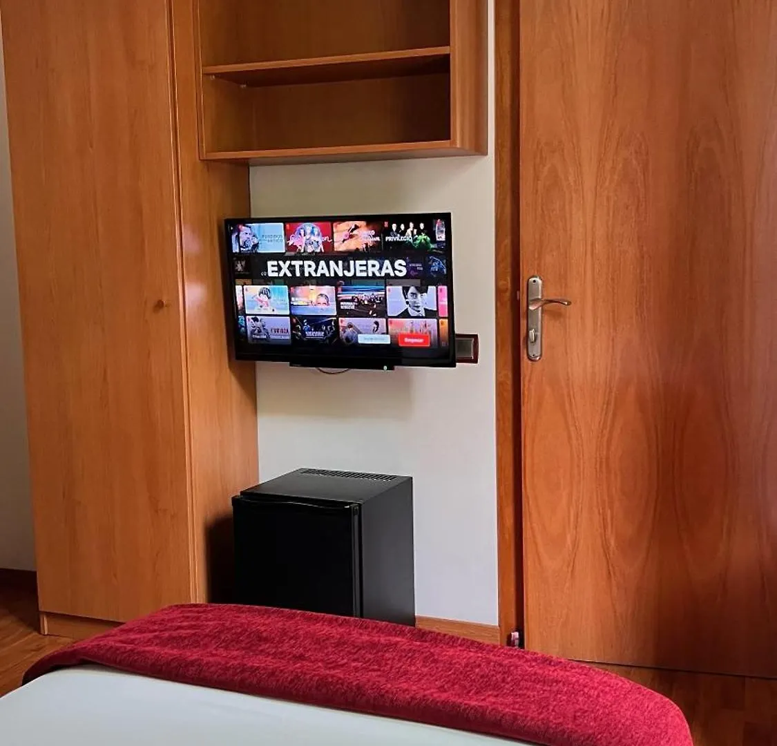 Hostal Madrazo Barcelona 2*,