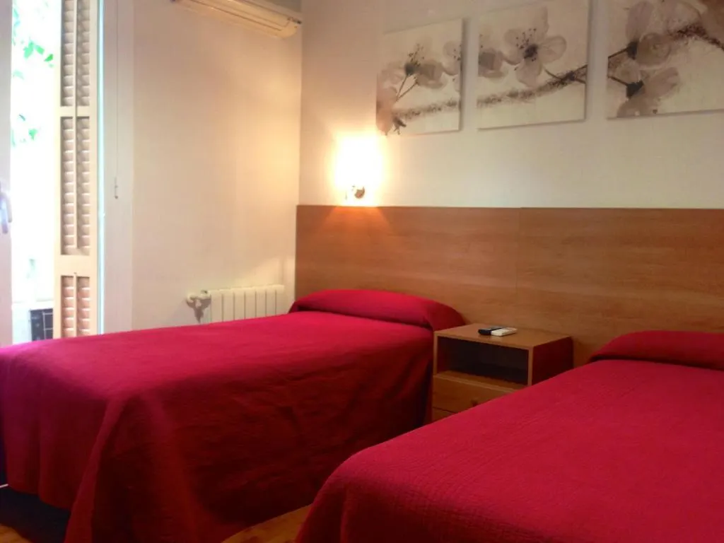 Hostal Madrazo Barcelona Guest house