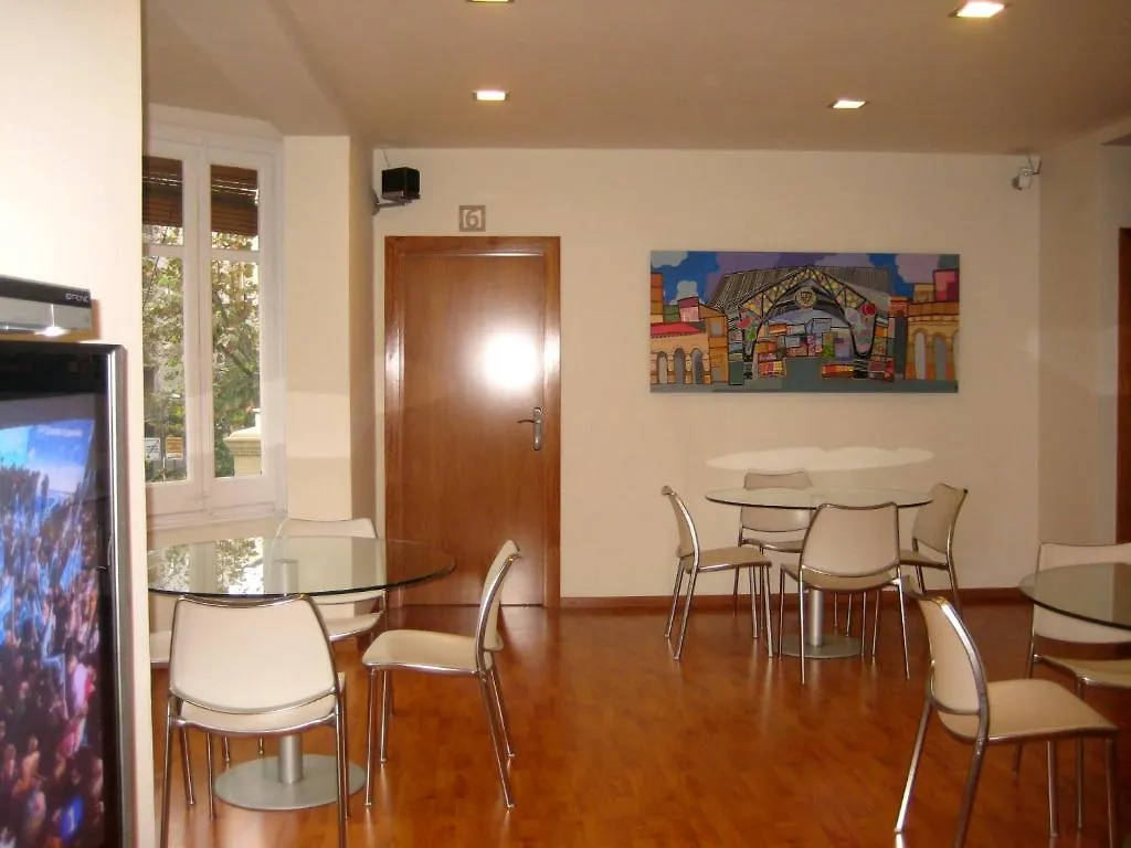 ** Guest house Hostal Madrazo Barcelona Spain