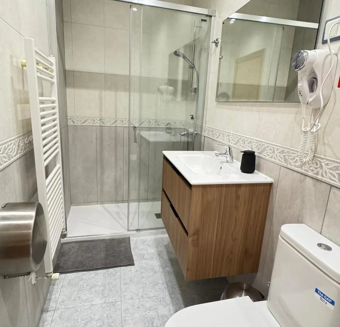 Hostal Madrazo Barcellona 2*,  Spagna