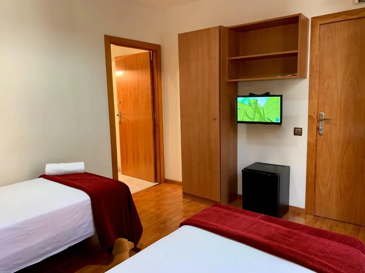 Affittacamere Hostal Madrazo Barcellona